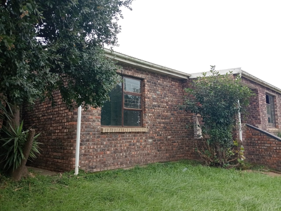 3 Bedroom Property for Sale in Humansdorp Eastern Cape